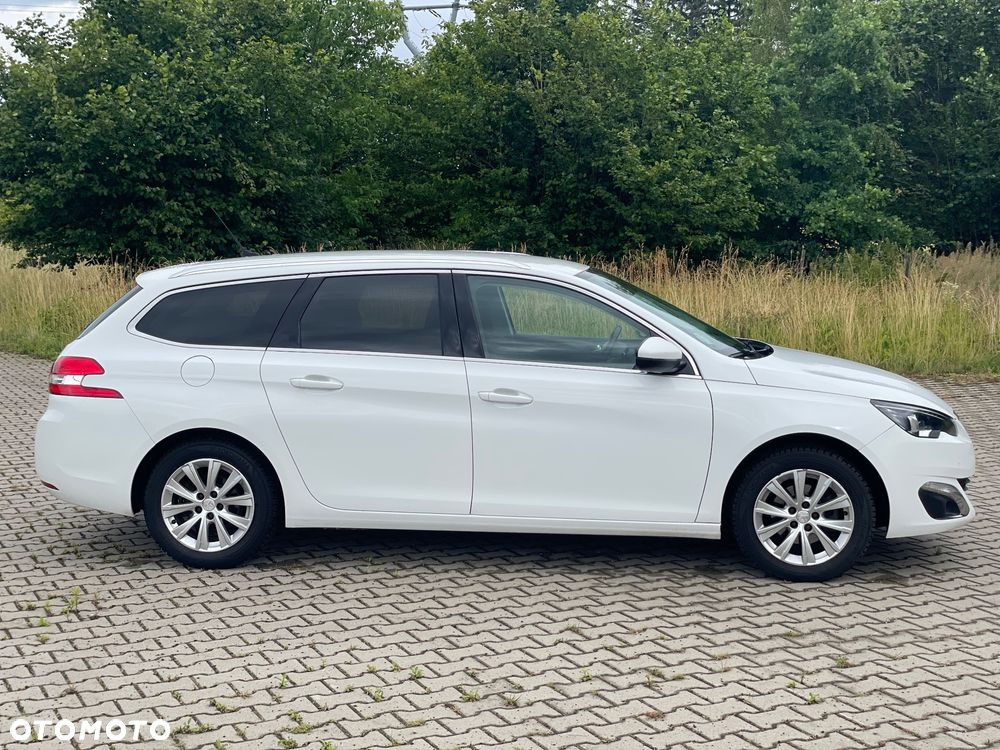 Peugeot 308 1.6 BlueHDi Allure S&S EAT6 - 6