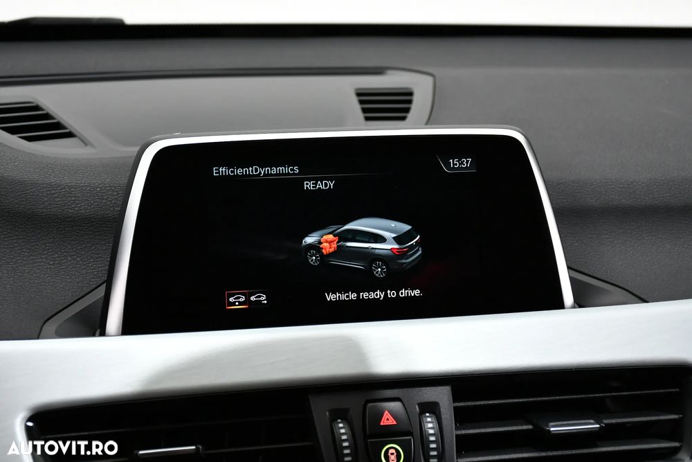 BMW X1 sDrive18d Aut. Sport Line - 34