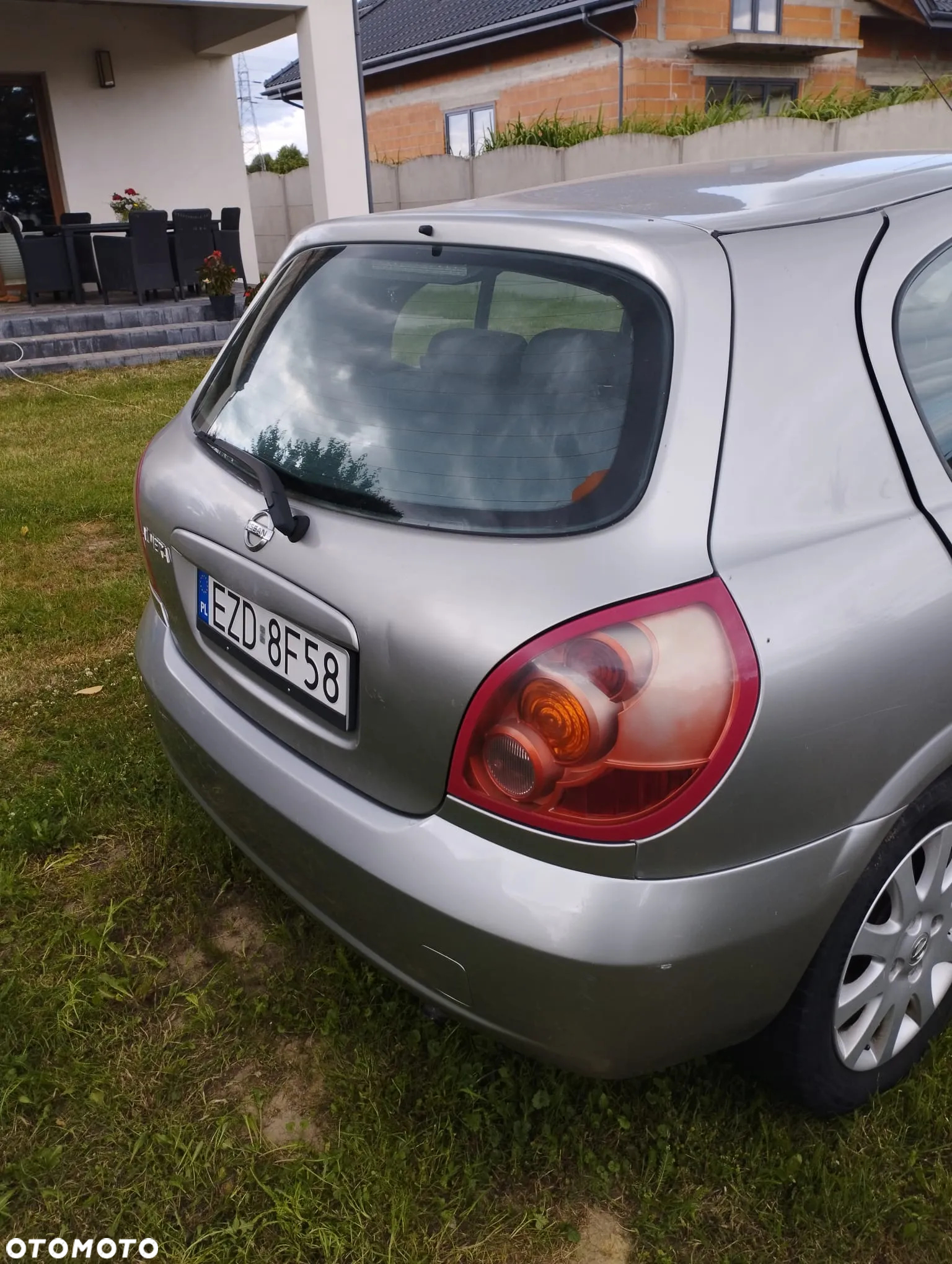 Nissan Almera - 14