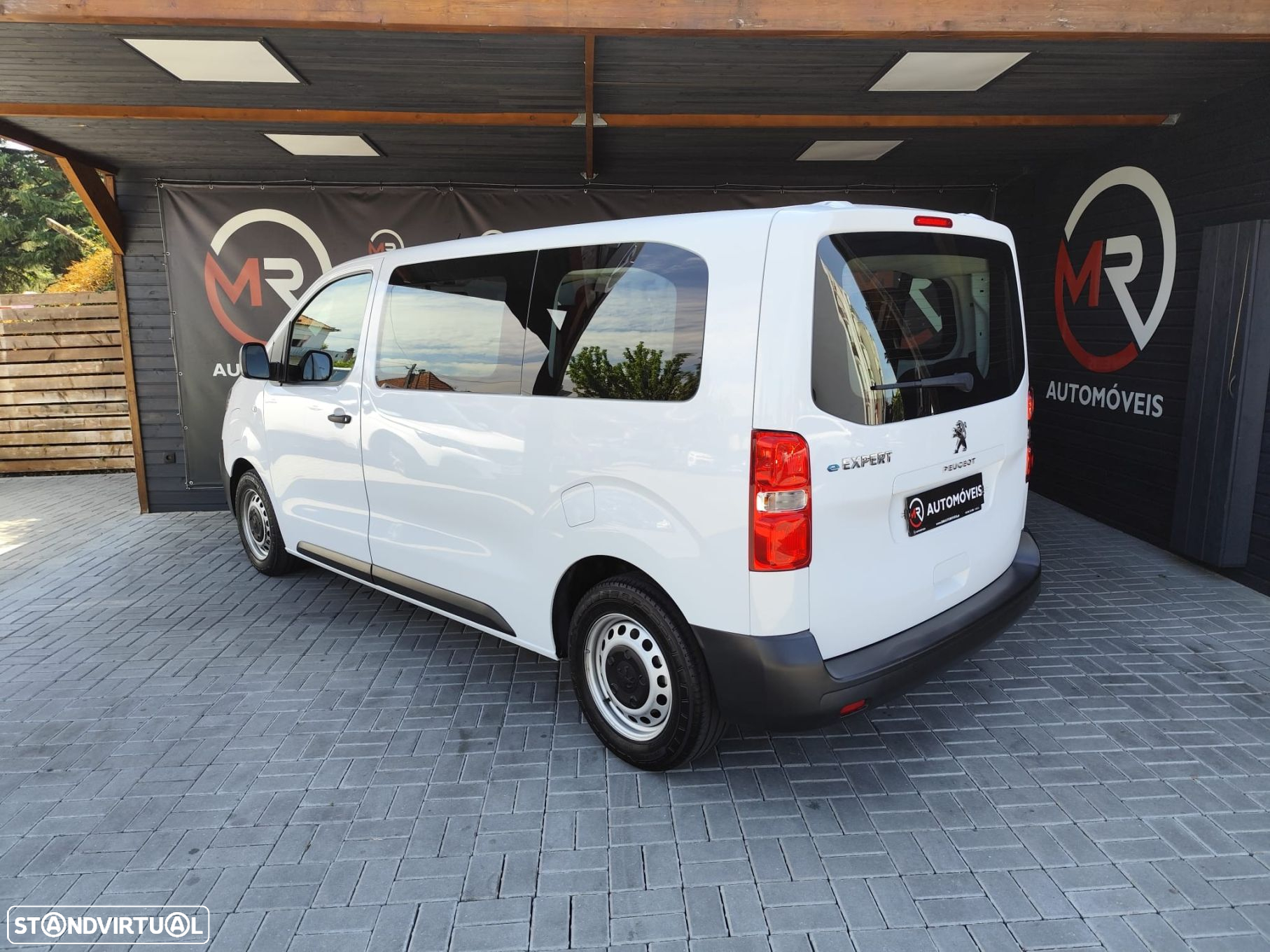 Peugeot e-Expert 50 kWh Standard - 8