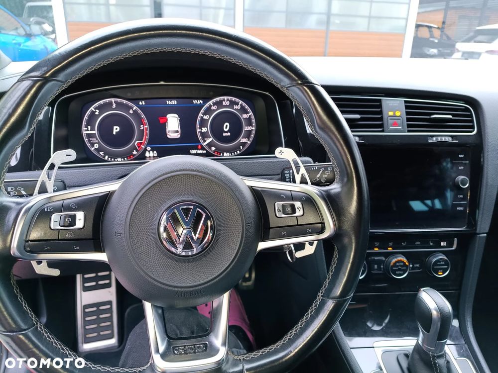 Volkswagen Golf GTD 2.0 TDI SCR DSG - 8