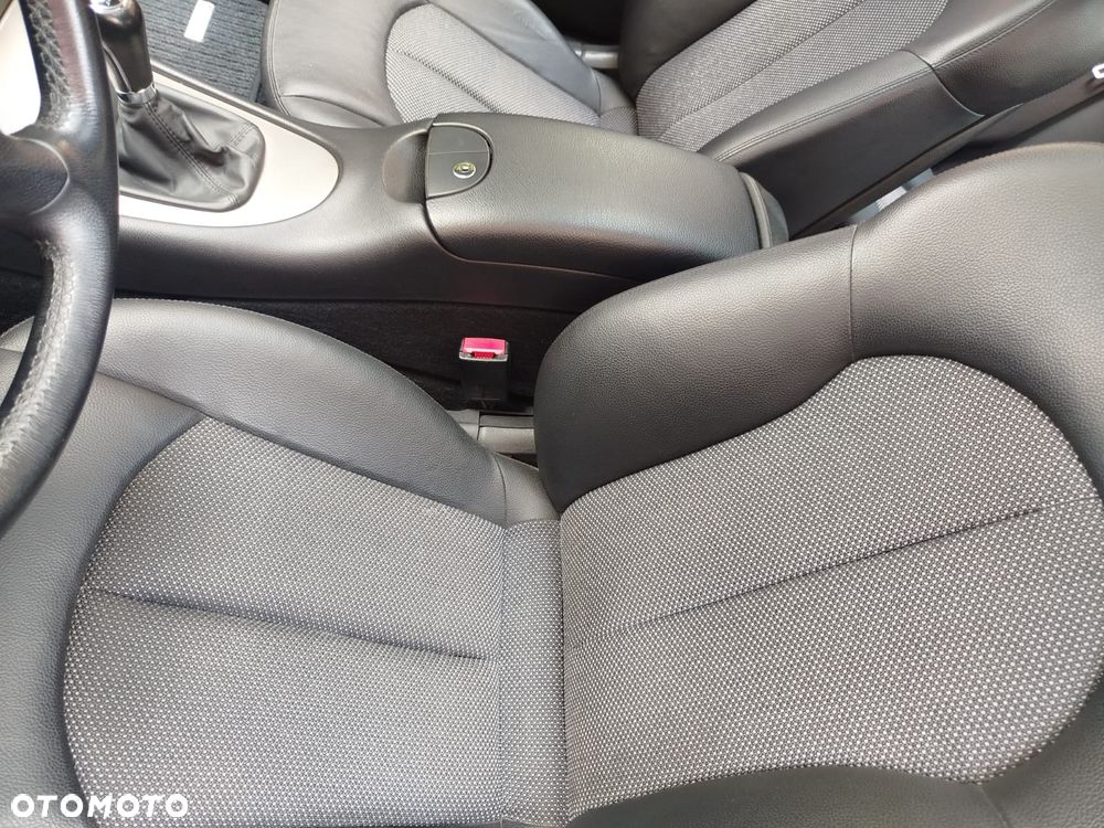 Mercedes-Benz CLK 200 Kompressor Avantgarde Sport Edition - 10
