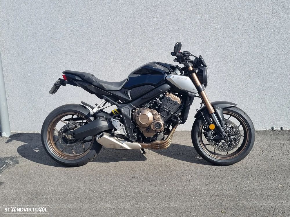 Honda CB 650 R - 3
