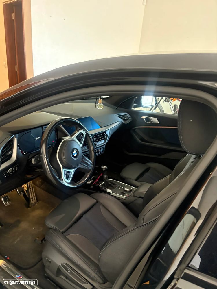 BMW 116 d Pack Desportivo M - 6