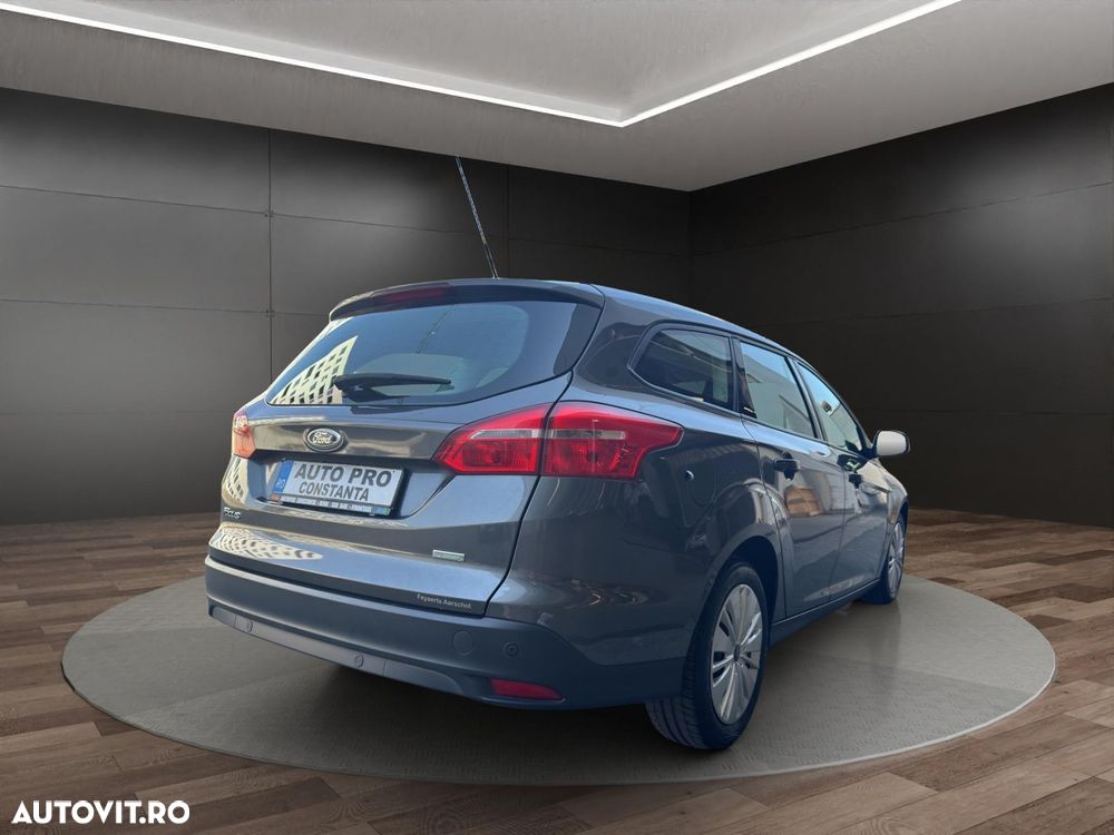 Ford Focus 1.0 EcoBoost Start-Stopp-System Business Edition - 3