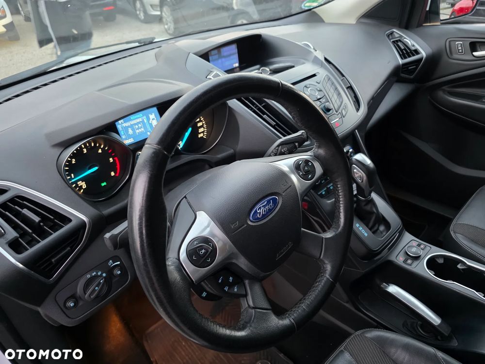 Ford Kuga 2.0 TDCi 4WD Titanium - 22