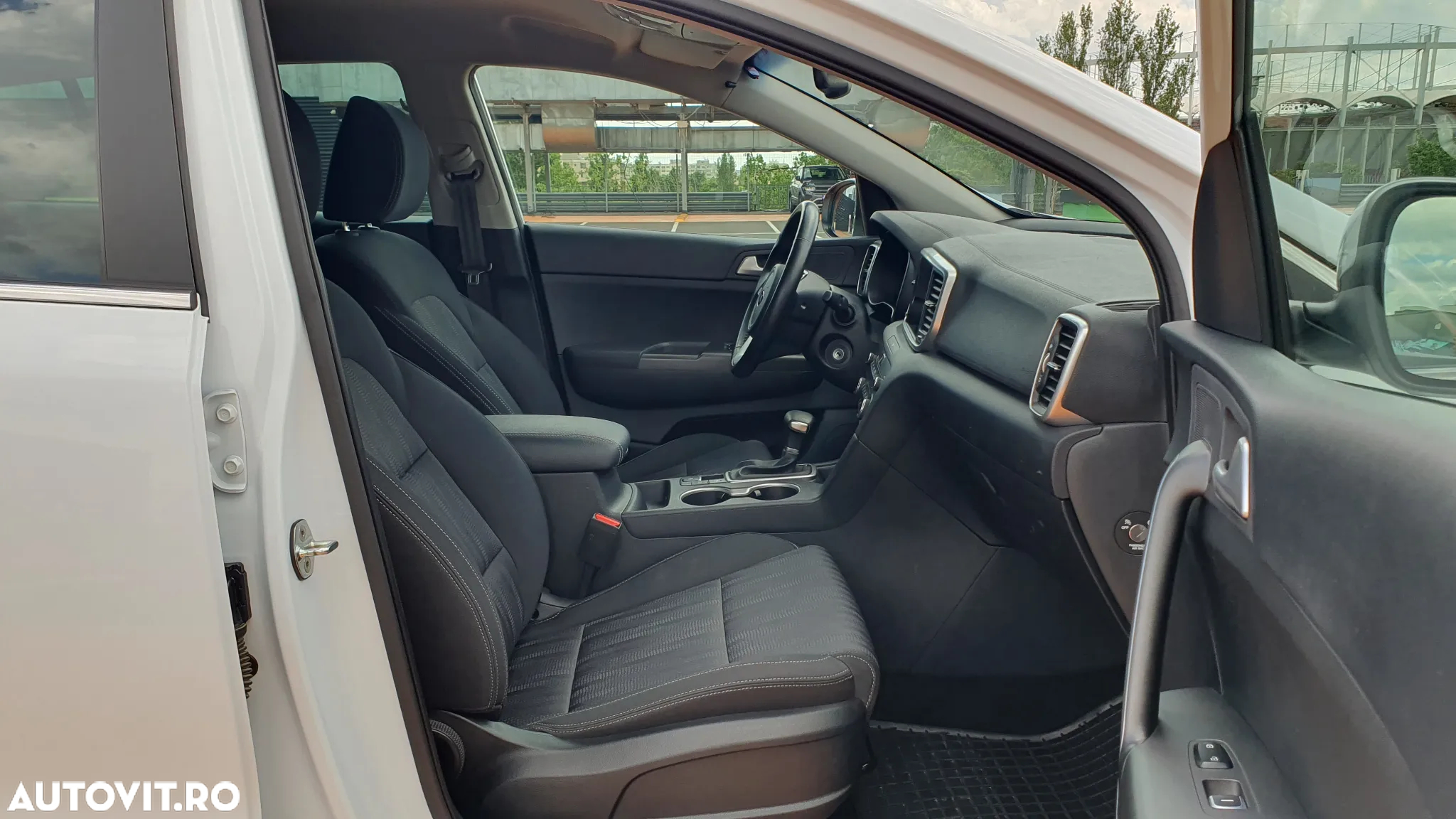 Kia Sportage 1.6 T-GDI 7DCT 4x2 Style - 6