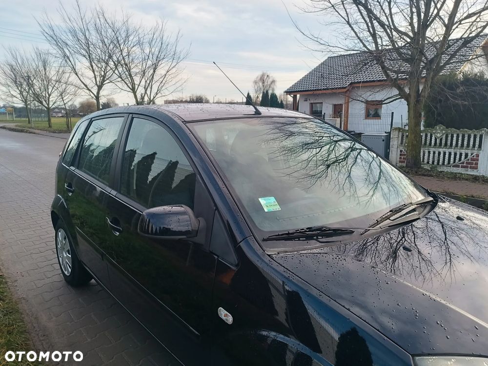 Ford Fiesta 1.4 Ambiente - 35