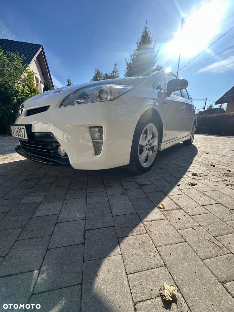 Toyota Prius Plug-in 1.8 HSD Prestige - 3