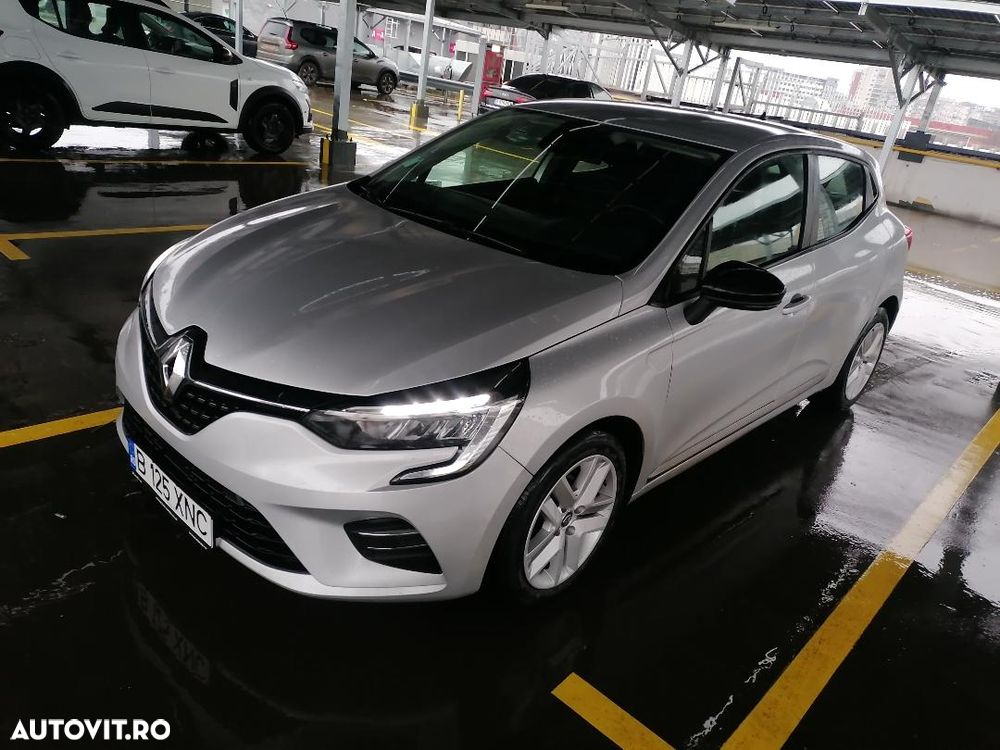 Renault Clio - 1