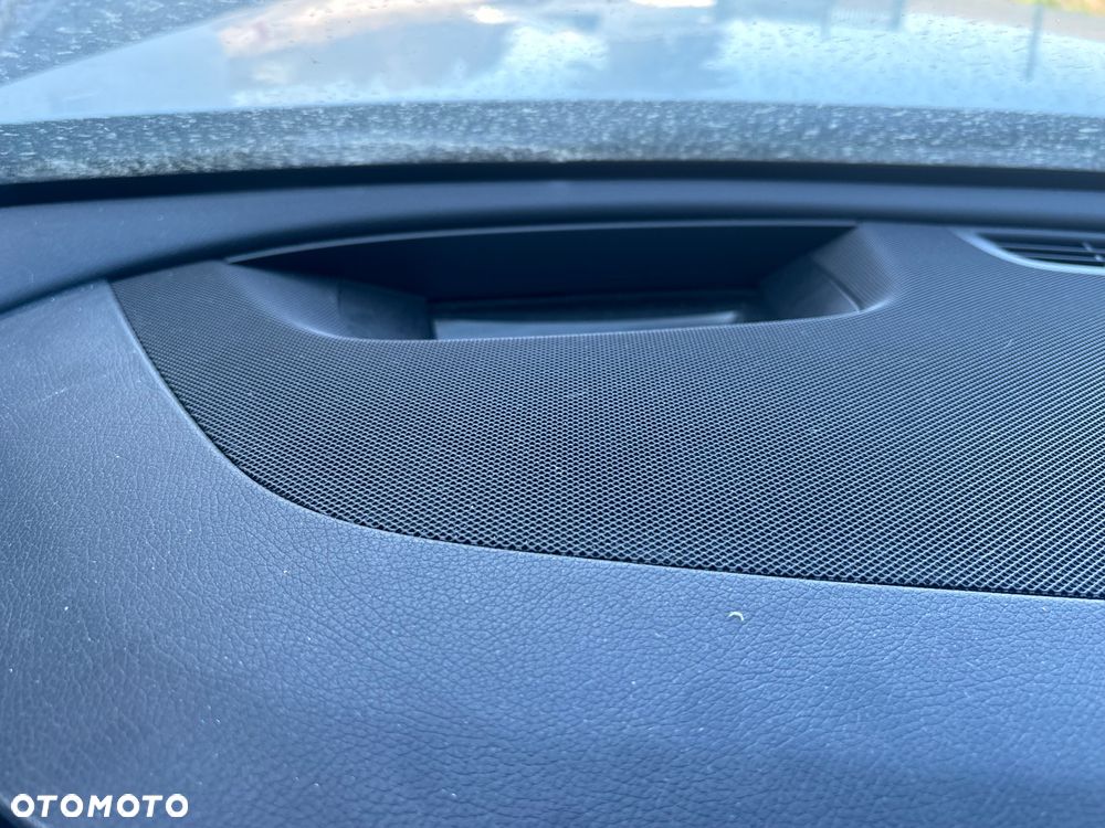 Mercedes-Benz Klasa E 400 d 4Matic 9G-TRONIC Avantgarde - 26