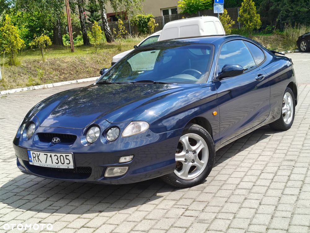 Hyundai Coupe - 3