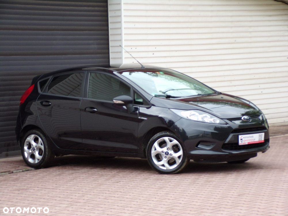 Ford Fiesta - 2