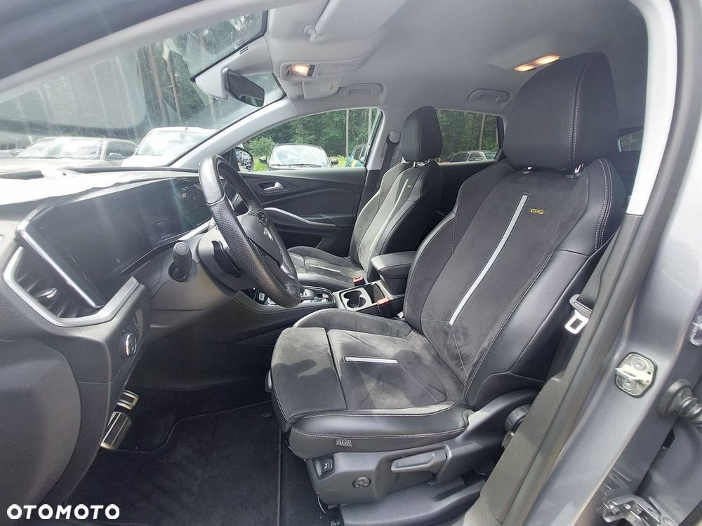 Opel Grandland 1.6 T PHEV 4x4 Ultimate - 13