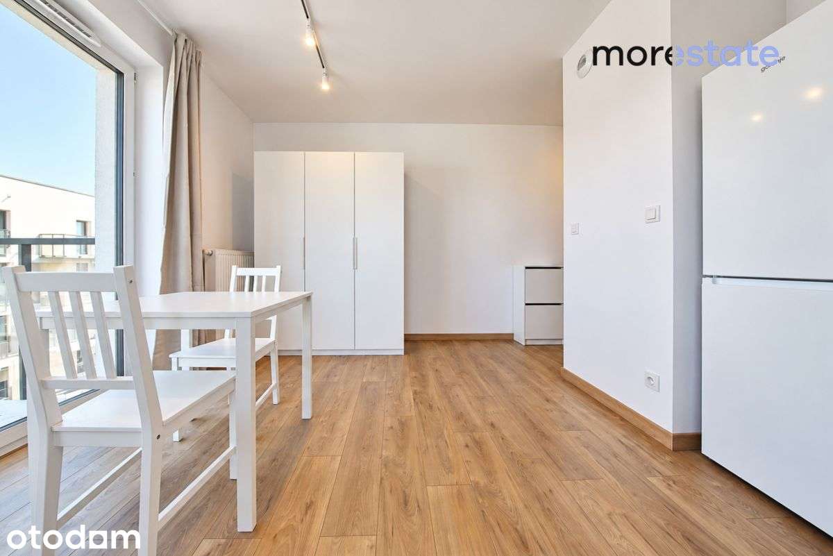 1 pok. z garażem na Czerwonych Makach