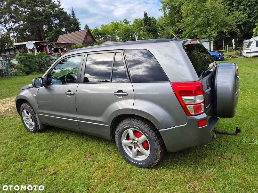 Suzuki Grand Vitara - 2