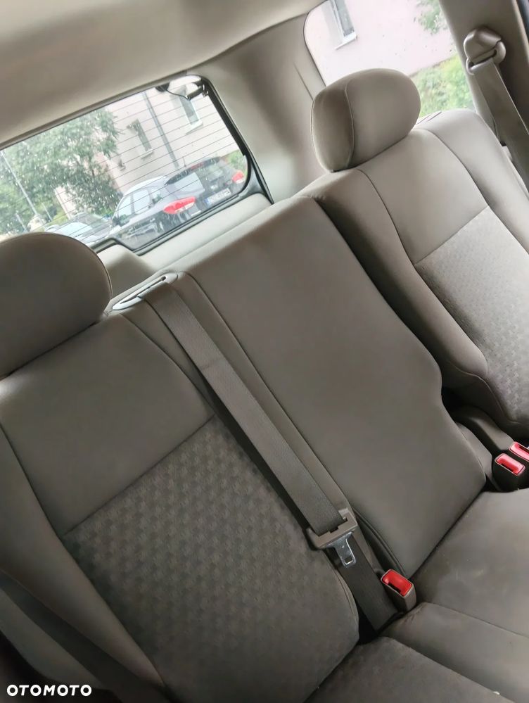 Jeep Liberty - 20