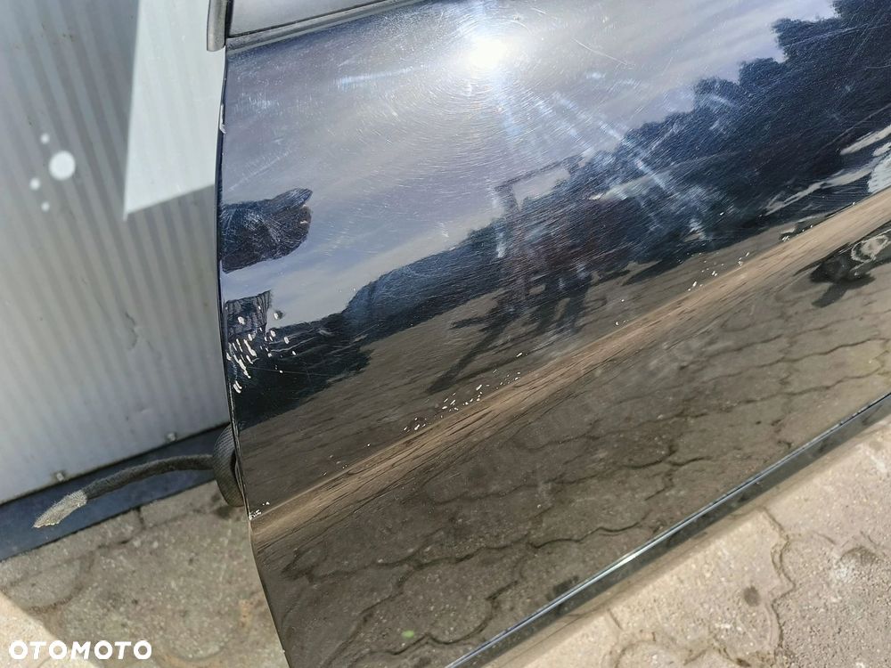 W245 drzwi przednie przód LEWE kolor 696 B klasa Mercedes - 2