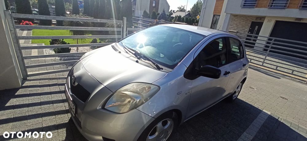 Toyota Yaris 1.4 D-4D Luna - 6
