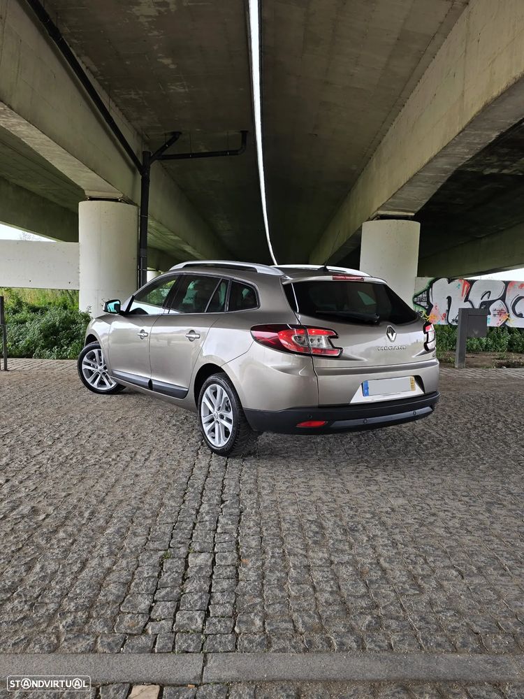 Renault Mégane Sport Tourer 1.5 dCi Dynamique - 2