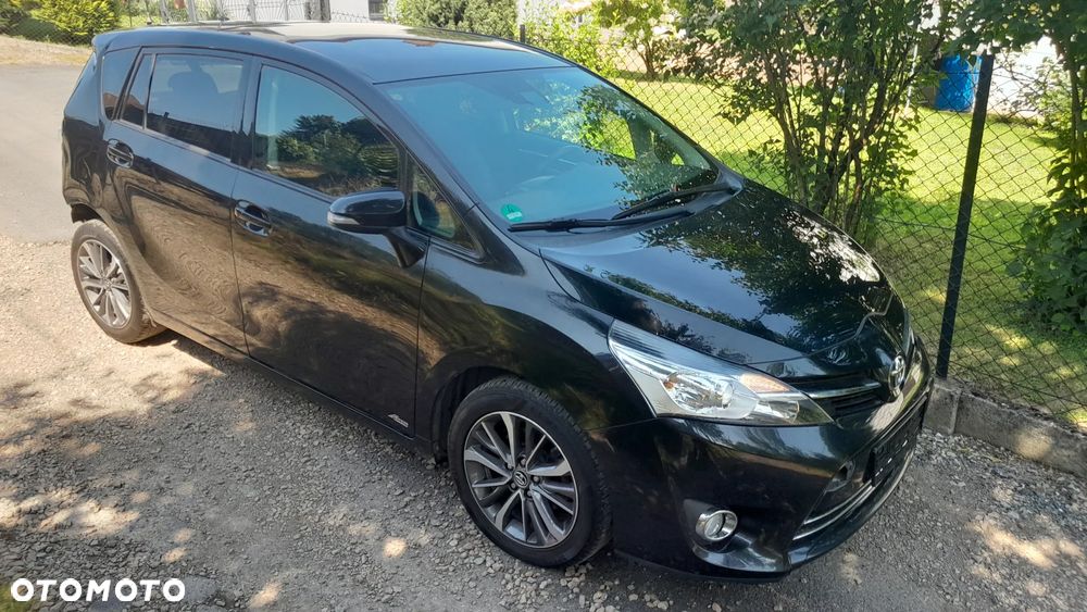 Toyota Verso - 2