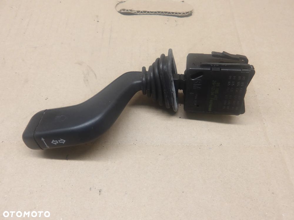 OPEL CORSA C LIFT 03-06 1.0B PRZEŁĄCZNIK ZESPOLONY MANETKA KIERUNKOWSKAZÓW WYCIERACZEK 09185417 09185413 - 10