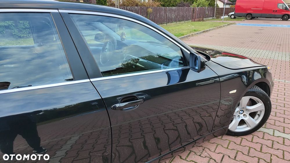 BMW Seria 5 520d - 4