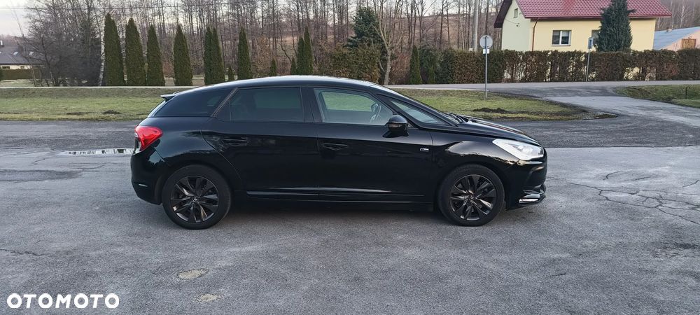 DS Automobiles DS 5 - 7