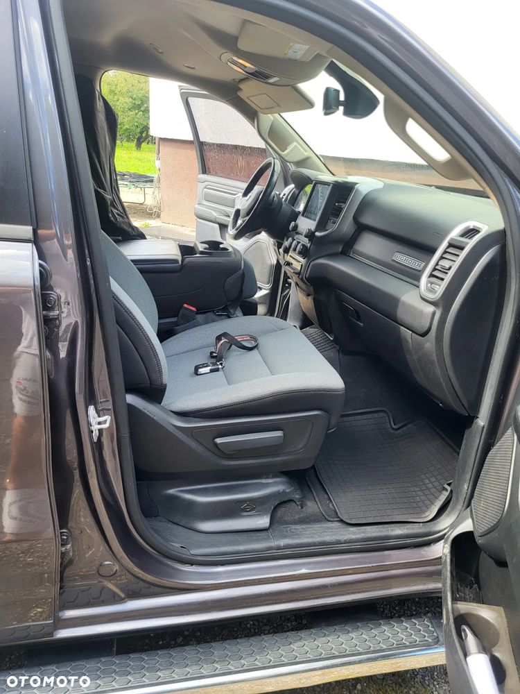 RAM 1500 Quad Cab Longbed Bighorn - 27