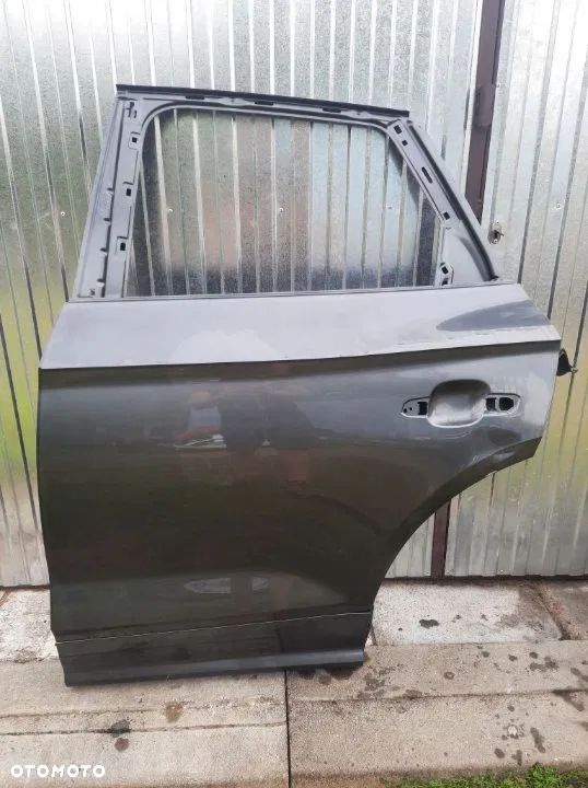 Drzwi lewe tylne tył audi Q3 II 18-22 19- ładne listwa - 1