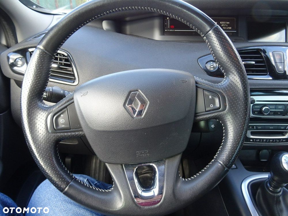Renault Scenic ENERGY dCi 130 BOSE EDITION - 8