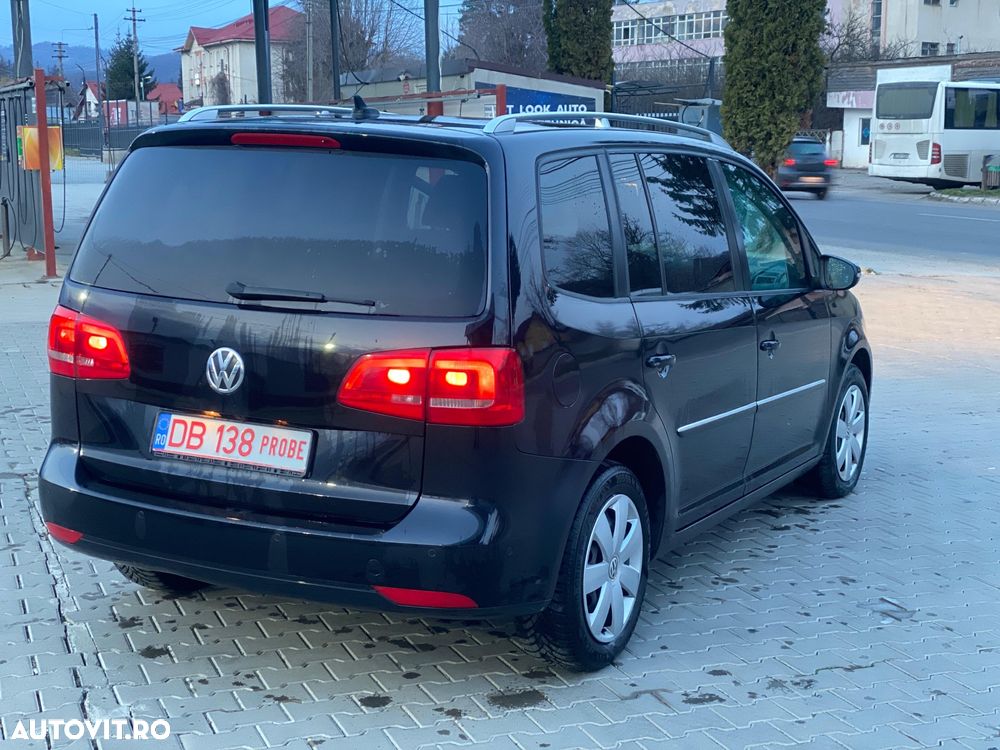 Volkswagen Touran 2.0TDI Highline - 5
