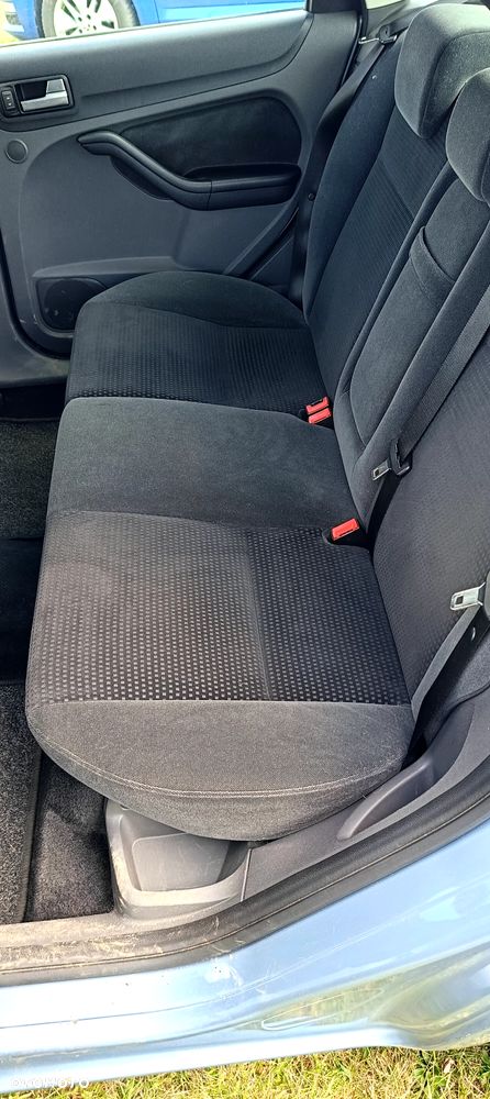 Ford Focus 1.6 Ti-VCT Ghia - 13