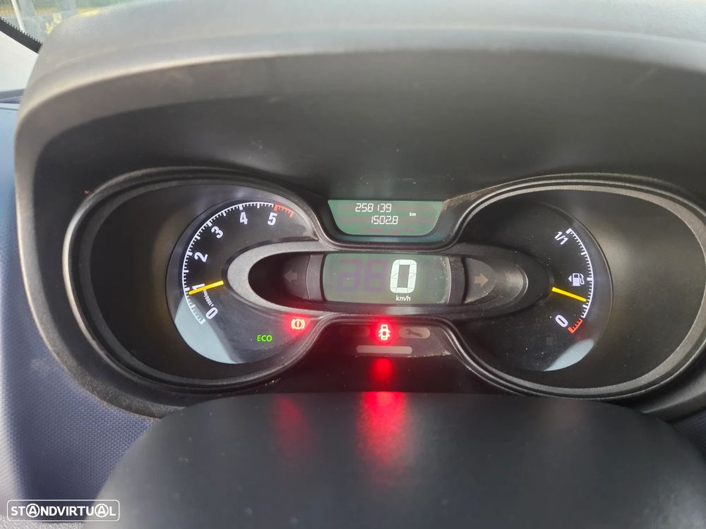 Opel Vivaro 1.6 CDTI Biturbo - IVA Dedutível - 15
