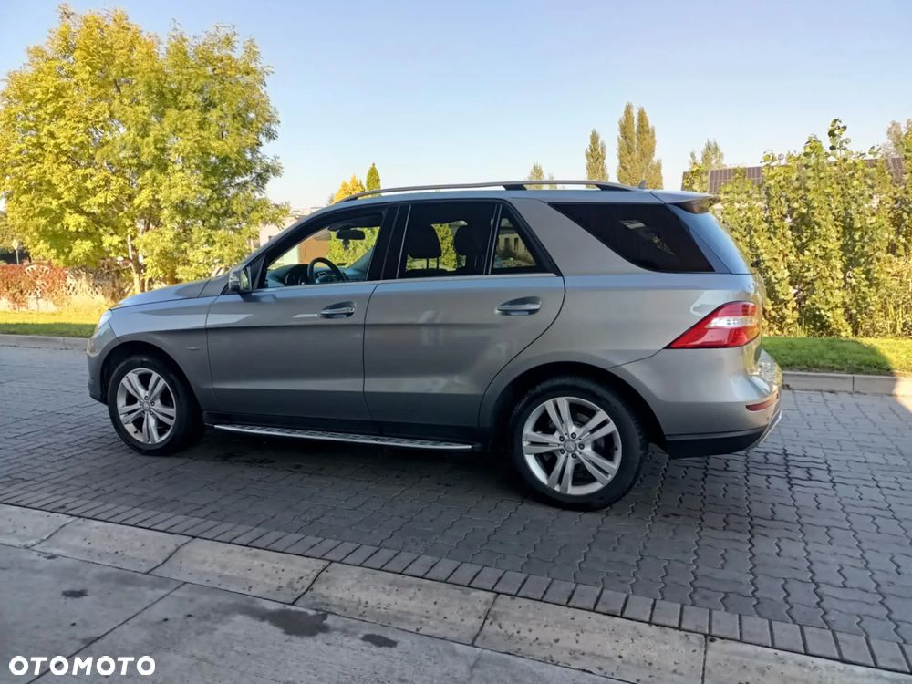 Mercedes-Benz ML 350 BlueTec 4-Matic - 7