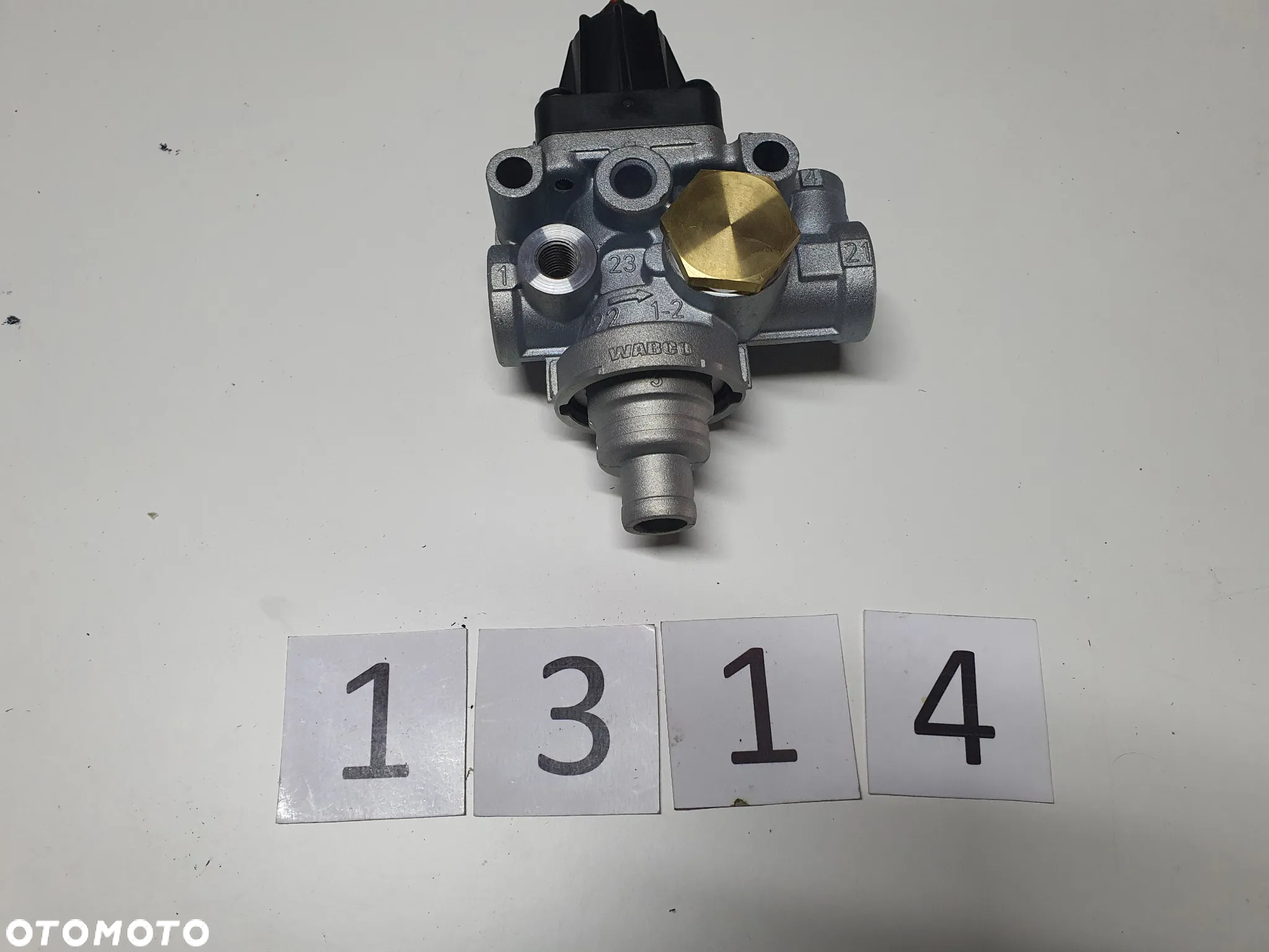 Zawór, regulator ciśnienia 73 bar, WABCO 9753030407, DAF, MAN, MERCEDES, SCANIA - 7