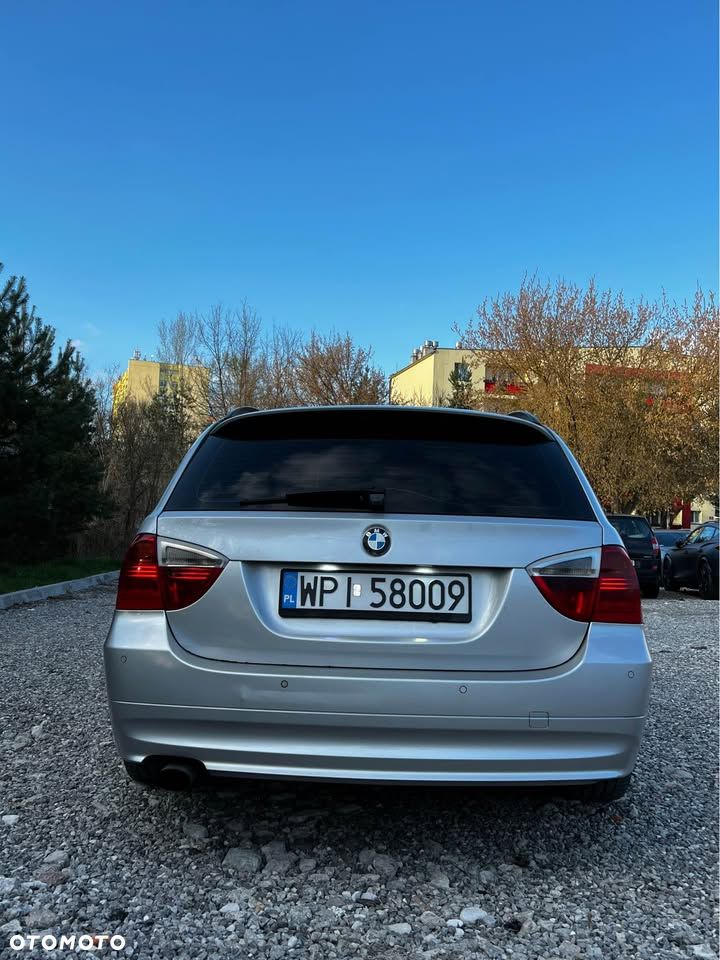 BMW Seria 3 320d - 5