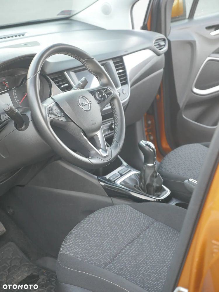 Opel Crossland X 1.2 Enjoy - 25