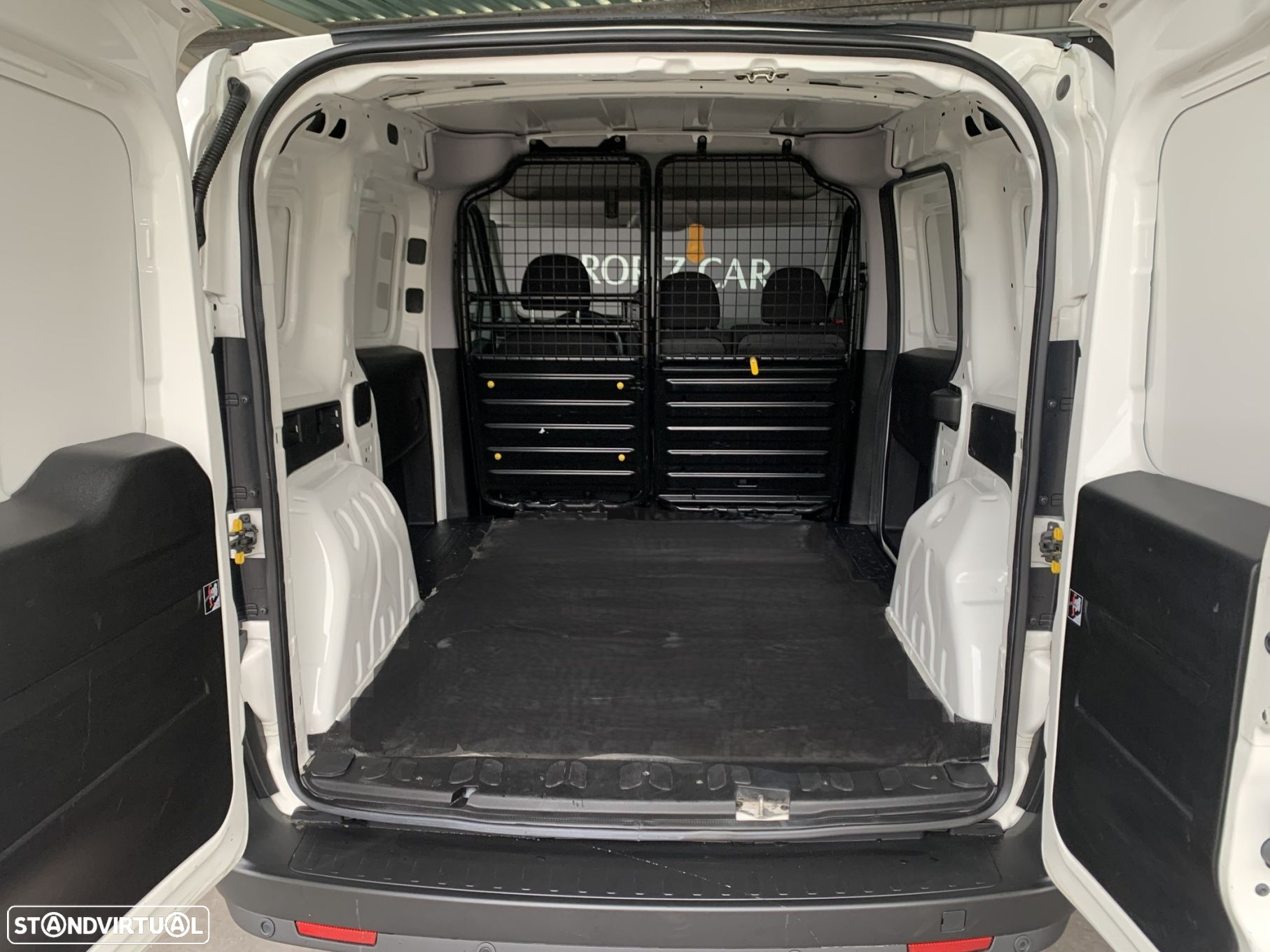 Fiat Doblo 1.3 MJ Easy - 10