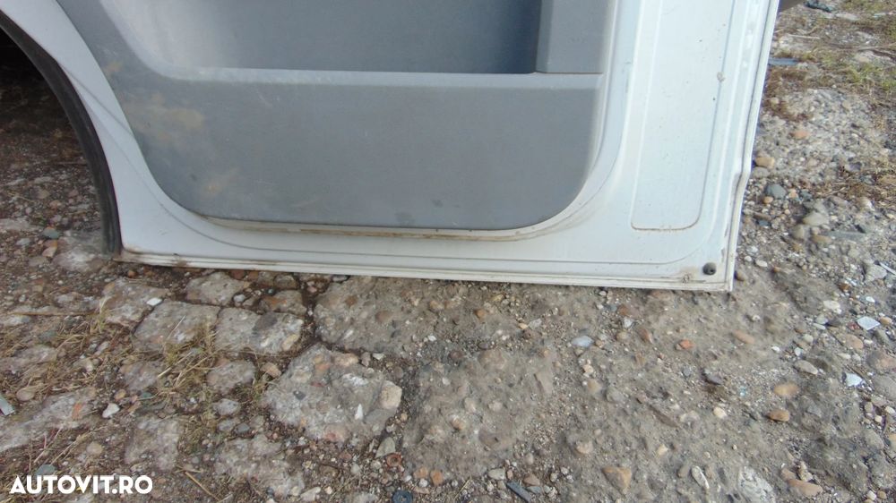 Usi stanga dreapta,oglinzi,macarale,geamuri,butoane geamuri VW T5 facelift an 2009-2015 - 16