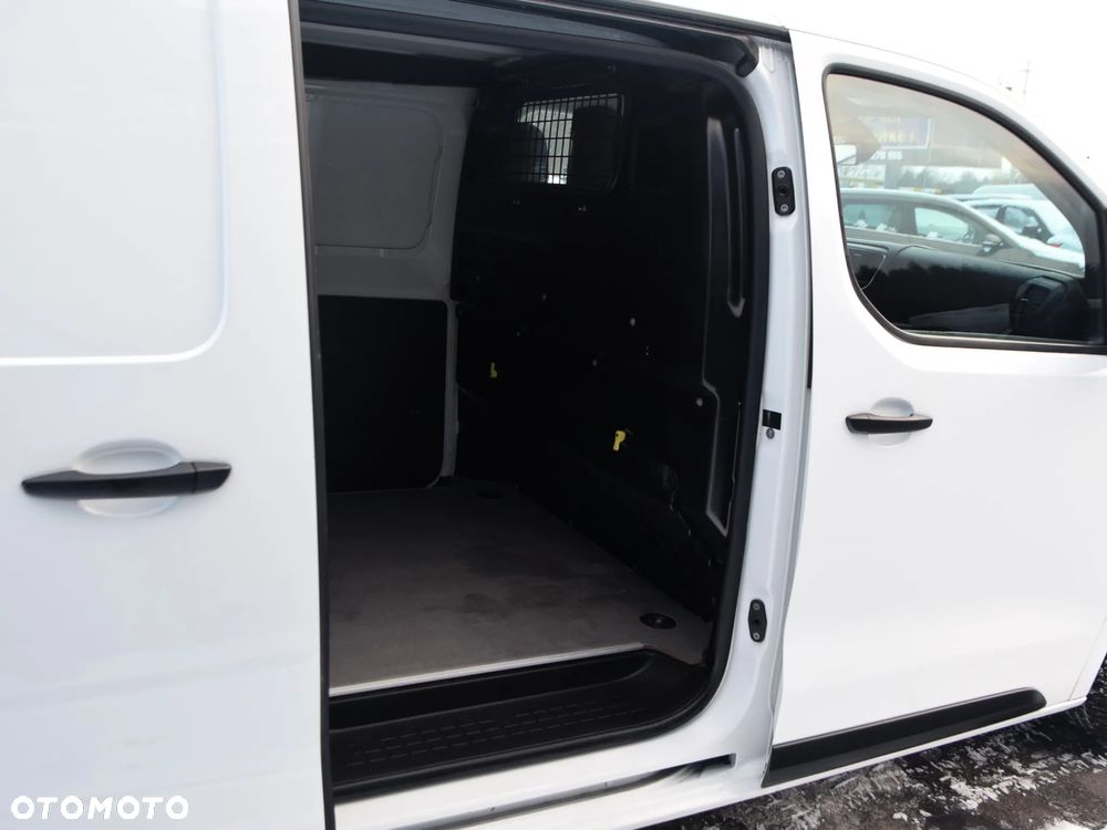Toyota PROACE - 11