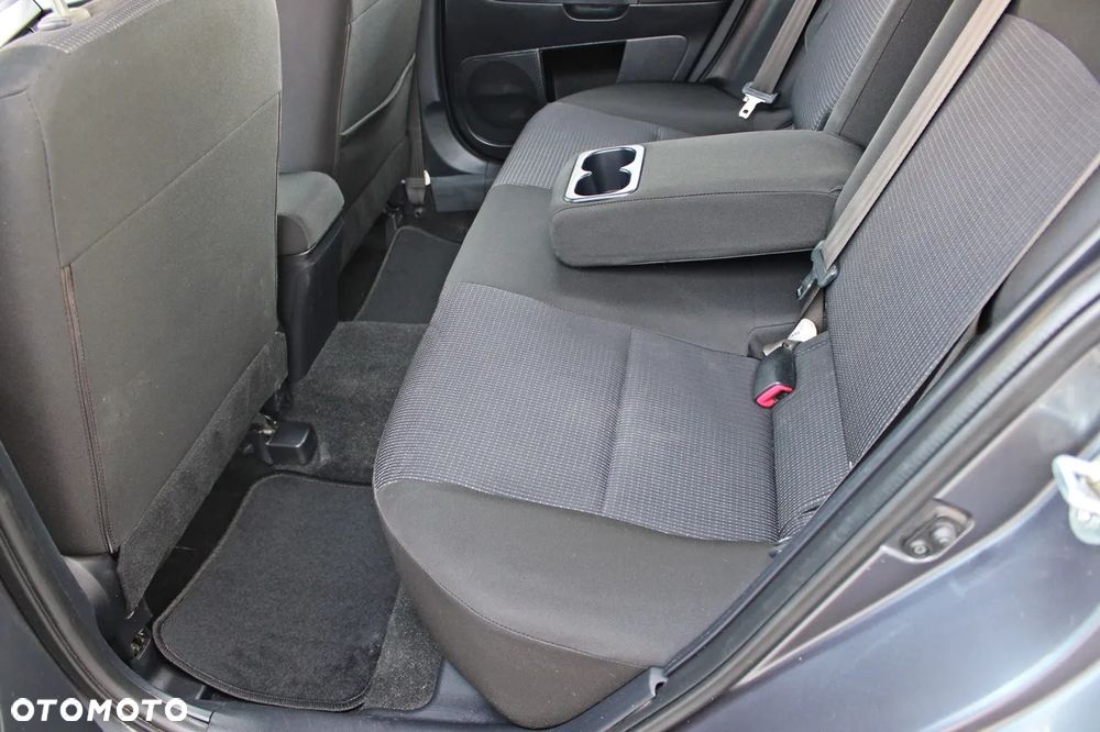 Mitsubishi Lancer 1.8 Intense - 23