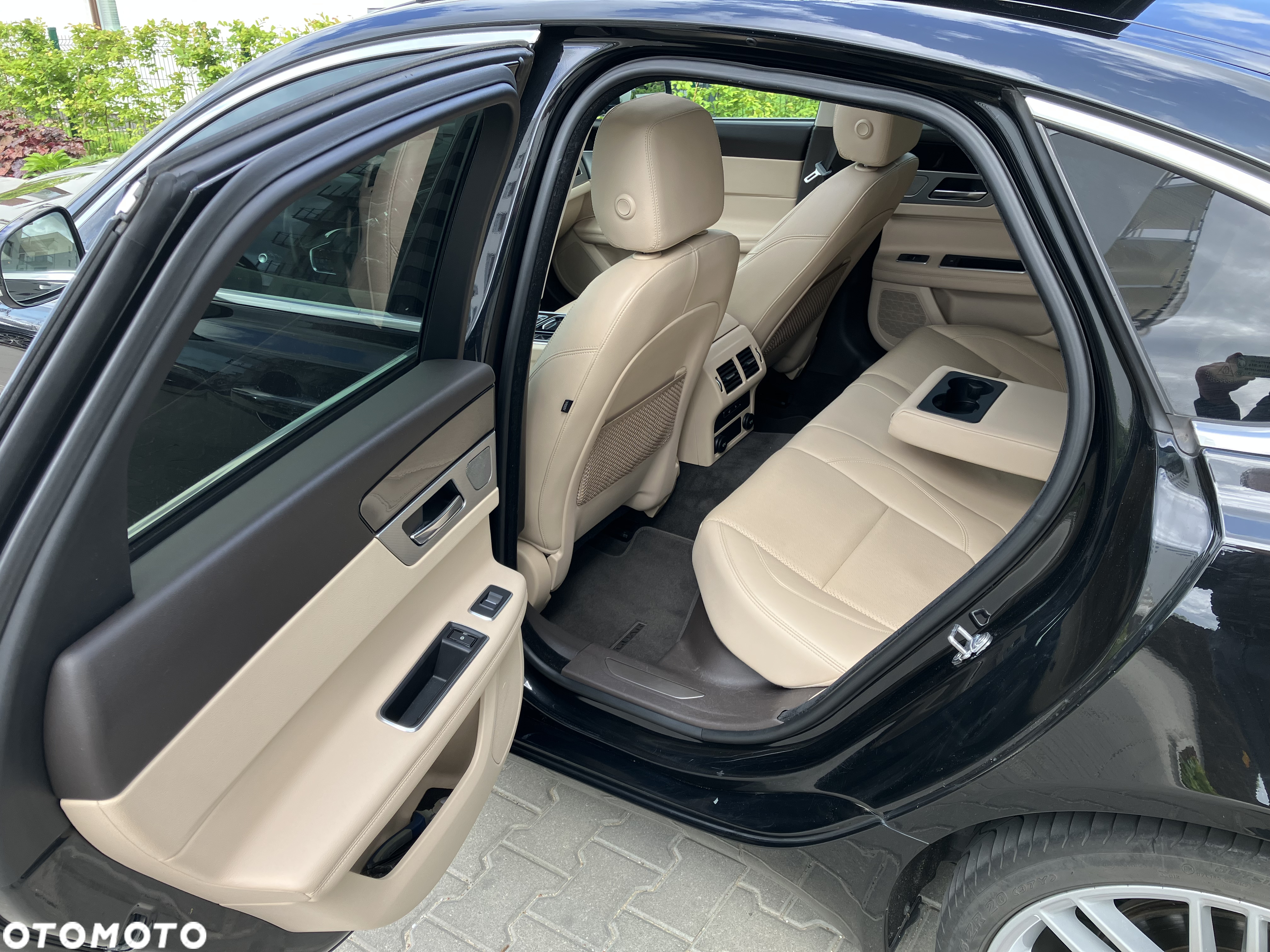 Jaguar XF 2.0 T AWD Portfolio - 14