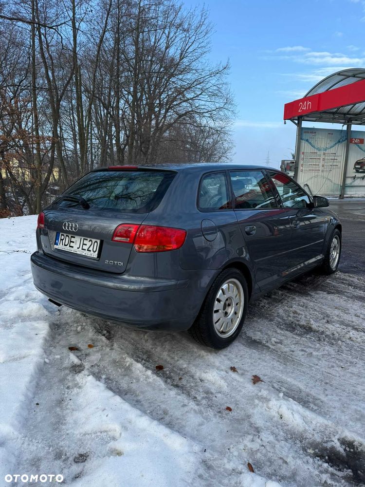 Audi A3 Sportback - 6