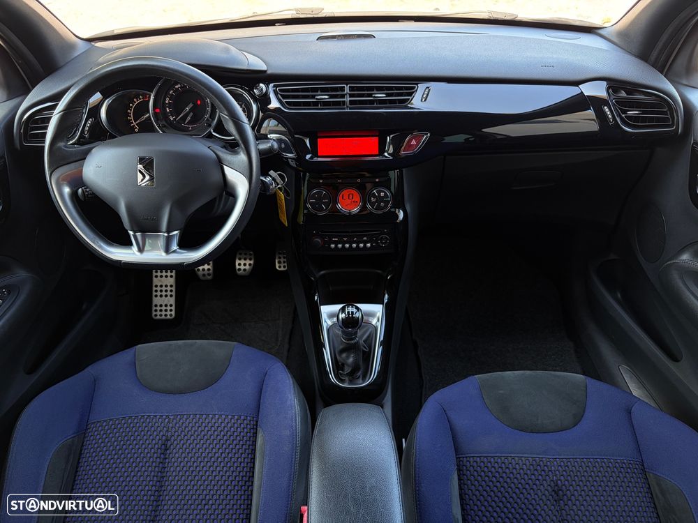 Citroën DS3 Cabrio 1.2 VTi So Chic - 5