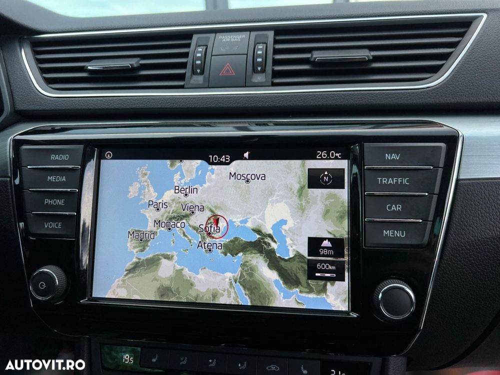 Skoda Superb - 11