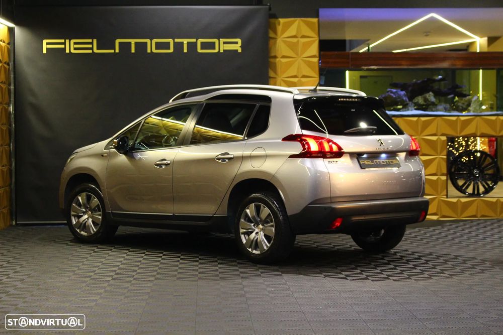 Peugeot 2008 1.6 BlueHDi Style - 9