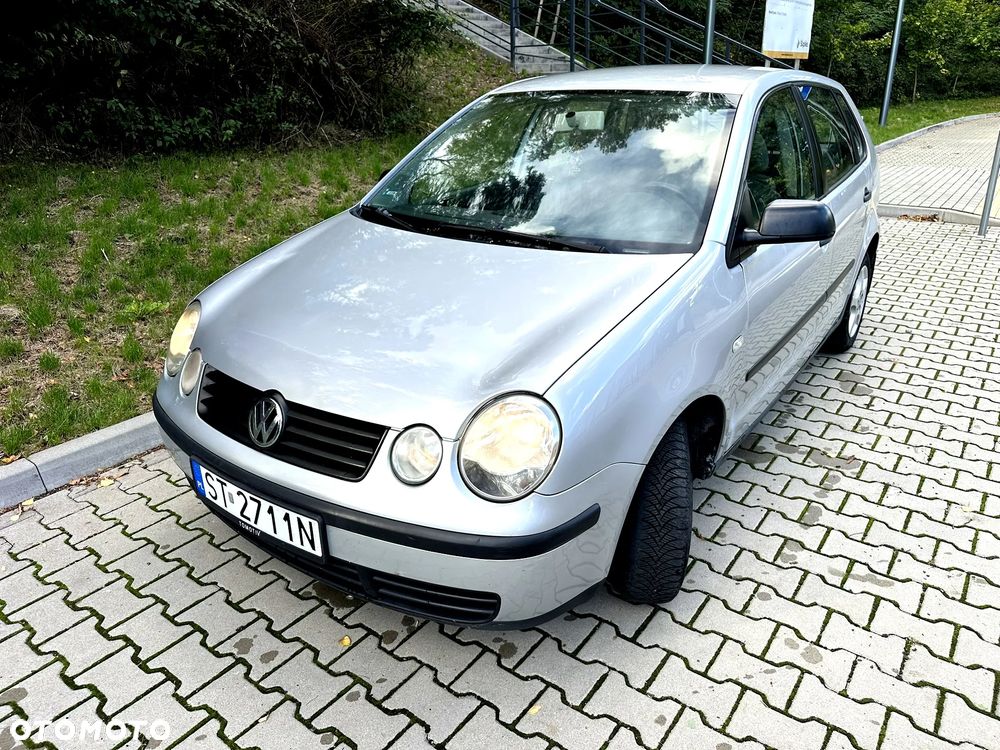 Volkswagen Polo 1.4 16V Comfortline - 4