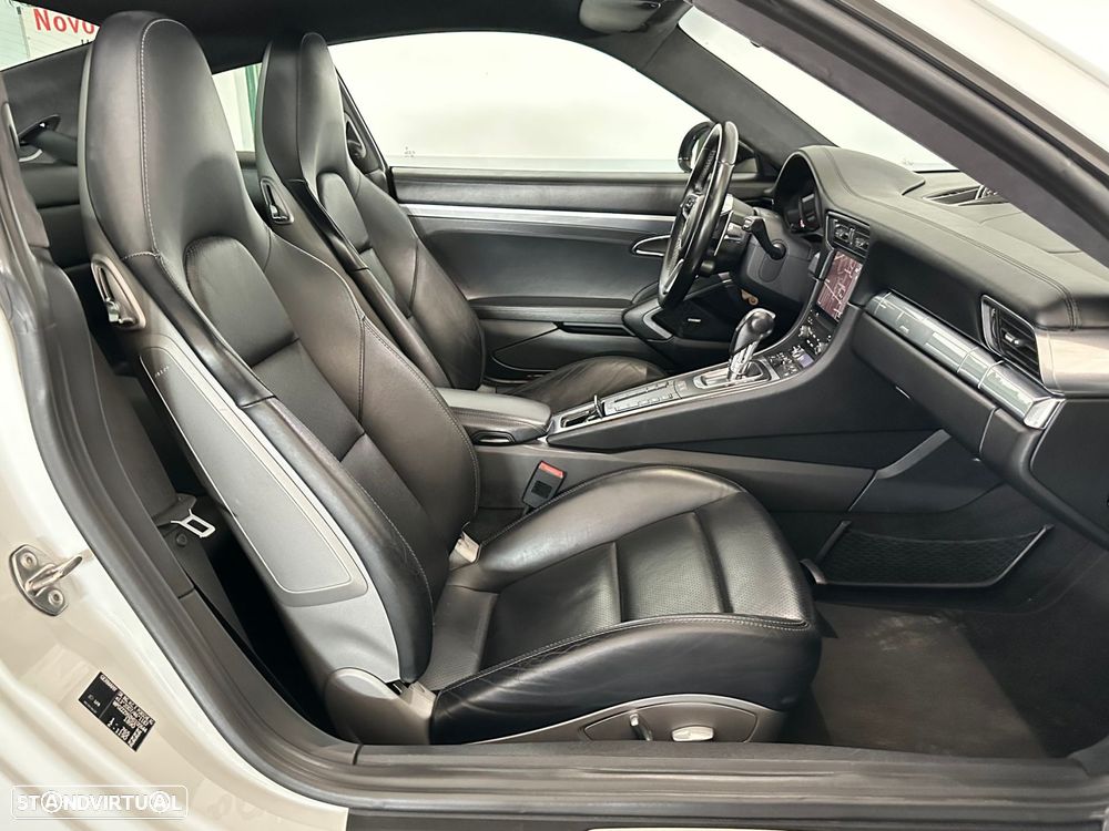 Porsche 911 (991) Carrera 2 PDK - 25