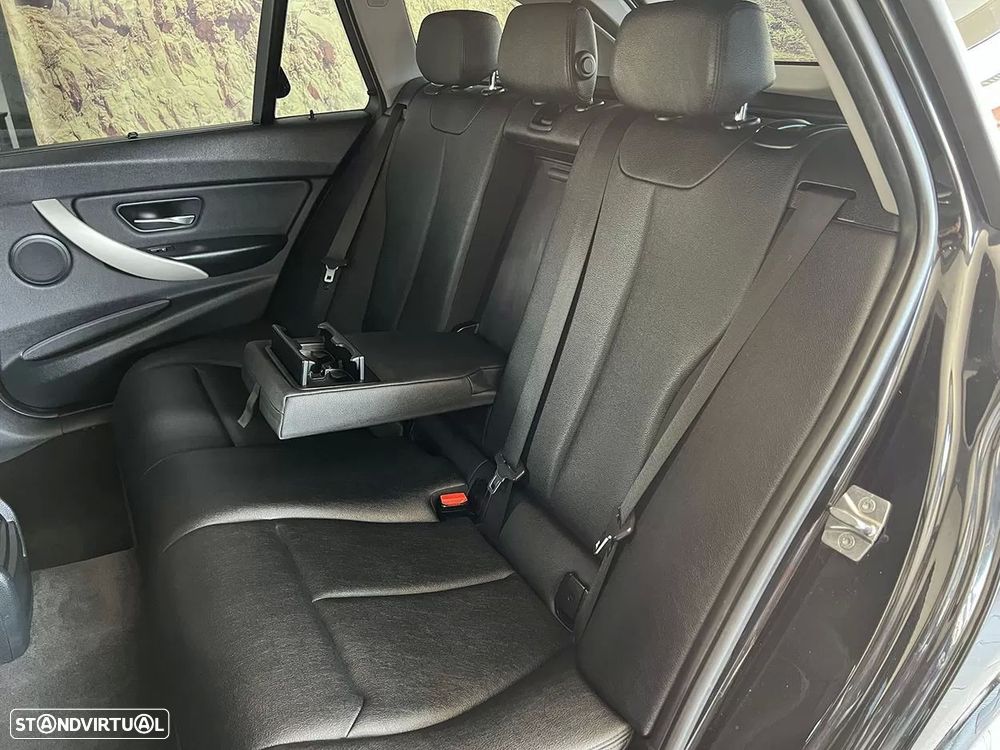 BMW 316 d Line Sport - 21